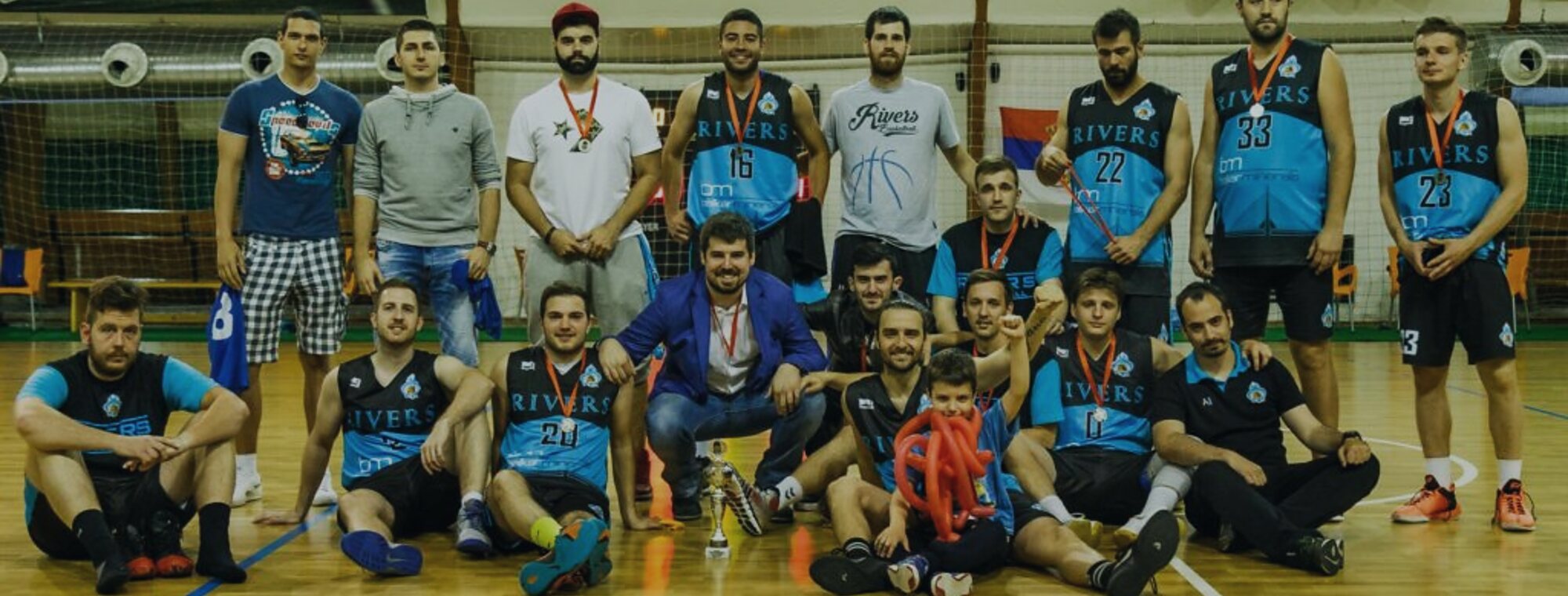 Ekipa KK Rivers BM sa medaljama